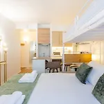 Amazing Stylish Studio, Well Located Near Metro, Bastille Neighborhood
